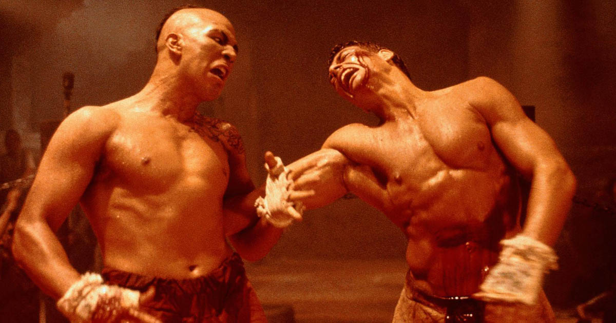 Kadr z filmu "Kickboxer" (1989).